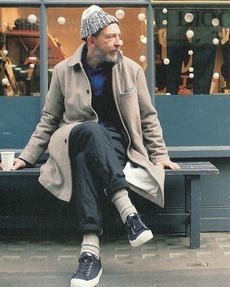 Grey Beanie Outfits For Men After 50: 