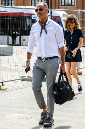 Olive Bandana Outfits For Men: Why not wear a white long sleeve shirt with an olive bandana? As well as totally functional, both pieces look great paired together. Introduce grey athletic shoes to the mix et voila, your look is complete.