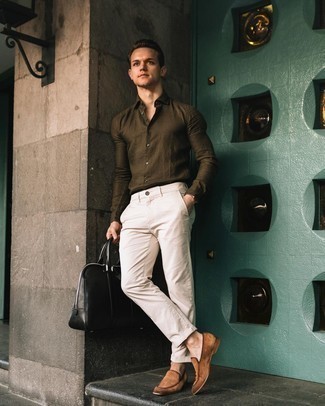 Briefcase Outfits: This casual combination of an olive linen long sleeve shirt and a briefcase is clean, on-trend and very easy to imitate. Inject this ensemble with a dose of sophistication by slipping into tobacco suede loafers.