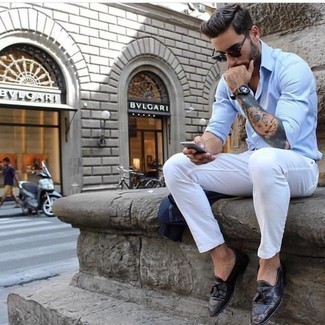 Olive Canvas Watch Outfits For Men: Consider pairing a light blue long sleeve shirt with an olive canvas watch for a contemporary outfit that's also easy to put together. If you want to instantly kick up this ensemble with footwear, complement this look with black leather tassel loafers.