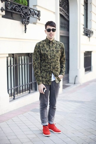Grey Jeans with Olive Camouflage Shirt Outfits For Men (2 ideas