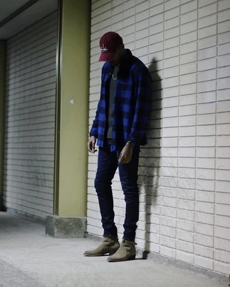 Burgundy Print Baseball Cap Outfits For Men: For comfort dressing with an urban take, you can rock a blue gingham long sleeve shirt and a burgundy print baseball cap. Here's how to bring an extra dose of style to this outfit: olive suede chelsea boots.