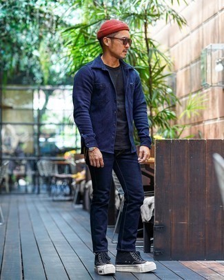 Red Beanie Outfits For Men: A navy long sleeve shirt and a red beanie are a smart combo that will carry you throughout the day and into the night. A pair of black canvas high top sneakers brings a classic aesthetic to the look.