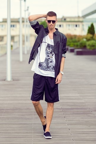 White and Black Print Crew-neck T-shirt Outfits For Men: A white and black print crew-neck t-shirt and navy shorts are a favorite casual combo for many fashion-savvy guys. Complement your outfit with black suede slip-on sneakers for an added touch of style.