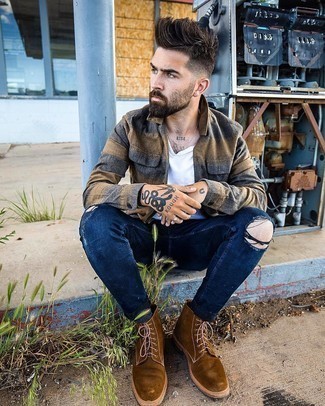 Men's Brown Flannel Long Sleeve Shirt, White Crew-neck T-shirt, Navy Ripped Skinny Jeans, Brown Suede Casual Boots