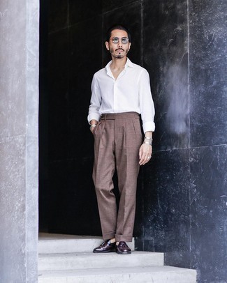 White Long Sleeve Shirt Dressy Outfits For Men: Rock a white long sleeve shirt with brown dress pants - this look is guaranteed to make a bold statement. Let your styling credentials really shine by rounding off this outfit with burgundy leather tassel loafers.