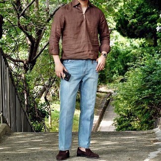 Brown Linen Long Sleeve Shirt Outfits For Men: Dapper yet comfortable, this ensemble is comprised of a brown linen long sleeve shirt and light blue jeans. To give this outfit a sleeker aesthetic, why not introduce dark brown suede loafers to the mix?