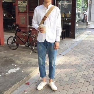 Beige Canvas Messenger Bag Outfits: Who said you can't make a stylish statement with a relaxed casual outfit? That's easy in a white long sleeve shirt and a beige canvas messenger bag. Class up this ensemble with the help of a pair of white canvas low top sneakers.