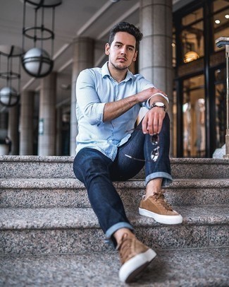 Men's White and Blue Vertical Striped Long Sleeve Shirt, Navy Jeans, Brown Suede Low Top Sneakers, Dark Brown Sunglasses