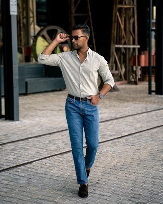 Men's Grey Long Sleeve Shirt, Blue Jeans, Dark Brown Suede Tassel Loafers, Dark Brown Sunglasses