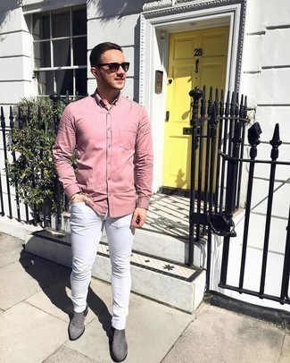 Men's Pink Long Sleeve Shirt, White Skinny Jeans, Grey Suede Chelsea Boots, Dark Brown Sunglasses