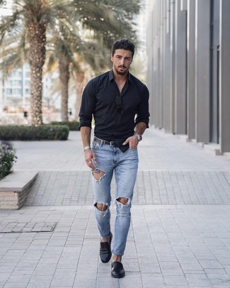 Light Blue Ripped Skinny Jeans Outfits For Men: For comfort dressing with a street style take, pair a black long sleeve shirt with light blue ripped skinny jeans. Complement this outfit with a pair of black leather loafers to effortlessly rev up the classy factor of this look.