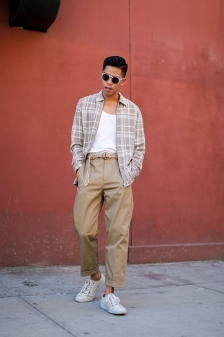 Beige Woven Leather Belt Outfits For Men: Swing into something casual street style with a beige plaid long sleeve shirt and a beige woven leather belt. Perk up your ensemble with a pair of white canvas low top sneakers.