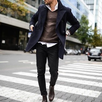 Brown V-neck Sweater Outfits For Men: 