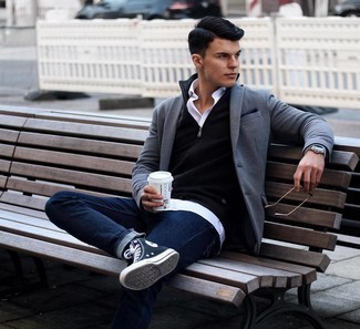 Grey Blazer with Long Sleeve Shirt Outfits For Men: 