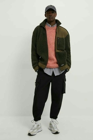 Dark Green Fleece Zip Sweater Outfits For Men: 