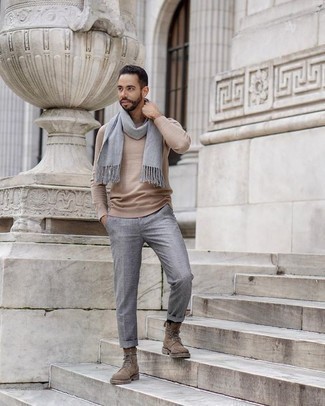 Beige Long Sleeve T-Shirt Outfits For Men: Take your casual look up a notch by opting for a beige long sleeve t-shirt and grey chinos. Finishing with brown suede casual boots is a simple way to introduce a little flair to your look.