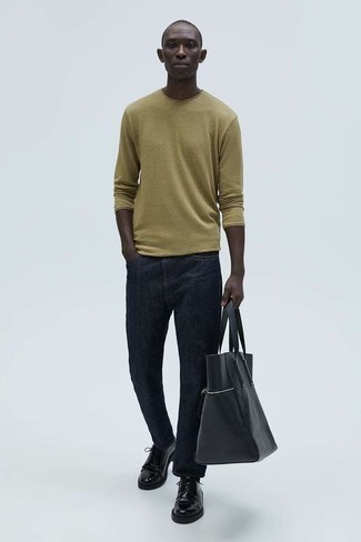 Men's Tan Long Sleeve T-Shirt, Navy Jeans, Black Leather Derby Shoes, Black Leather Tote Bag