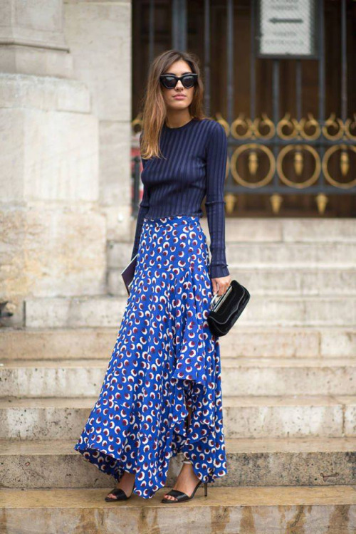 Blue Polka Dot Maxi Skirt Outfits (3 ideas & outfits) | Lookastic