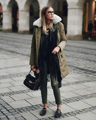 Olive Ripped Skinny Jeans Outfits: 