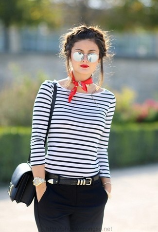 White and Red Horizontal Striped Long Sleeve T-shirt Outfits For Women: For a look that brings functionality and chicness, pair a white and red horizontal striped long sleeve t-shirt with black tapered pants.