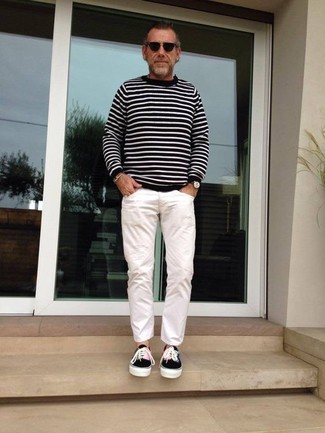 Black and White Horizontal Striped Crew-neck Sweater Outfits For Men: 