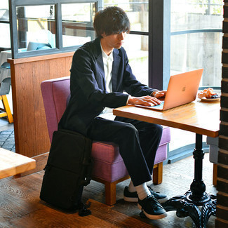 Black Canvas Briefcase Outfits: 