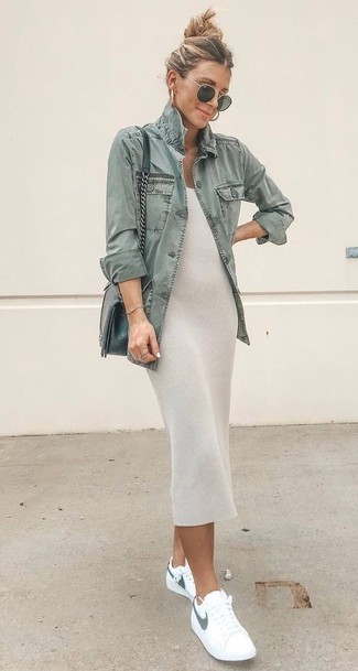 Charcoal Denim Jacket Outfits For Women: 