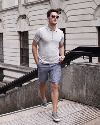 Grey Suede Low Top Sneakers Outfits For Men: 