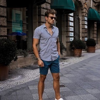 Teal Shorts Outfits For Men: 