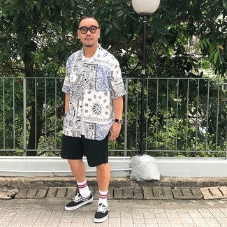 Men's Grey Sunglasses, Black and White Check Canvas Low Top Sneakers, Black Shorts, White Paisley Short Sleeve Shirt