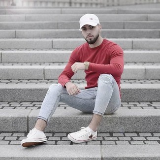 White and Red Baseball Cap Outfits For Men: 