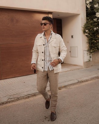 Khaki Military Jacket Outfits For Men: Why not reach for a khaki military jacket and khaki linen chinos? As well as totally comfortable, these pieces look cool paired together. Dark brown woven leather loafers are an effortless way to power up your look.
