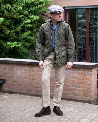 Olive Military Jacket with Beige Chinos Fall Outfits: An olive military jacket and beige chinos are among those super versatile menswear pieces that can revolutionize your wardrobe. Complement this ensemble with dark brown suede desert boots and ta-da: the look is complete. There's no better way to cheer up a gloomy fall afternoon than a cool ensemble like this one.