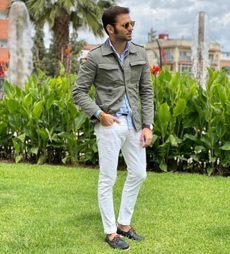 White and Blue Gingham Long Sleeve Shirt Outfits For Men: For a laid-back outfit, Opt for a white and blue gingham long sleeve shirt and white ripped jeans. And if you wish to effortlessly amp up your ensemble with shoes, why not throw a pair of black leather boat shoes into the mix?