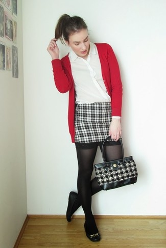 Black Wool Tights with Black and White Plaid Mini Skirt Outfits: 