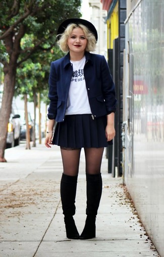 Blue Pleated Mini Skirt Outfits: 