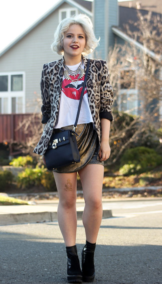 Gold Mini Skirt Outfits: 