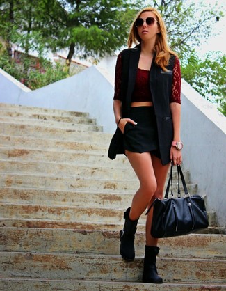 Red Cropped Top Casual Outfits: 