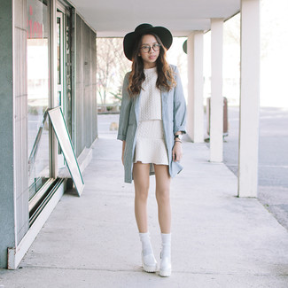 White Socks Outfits For Women: 