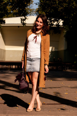 Brown Suede Trenchcoat Outfits For Women: 