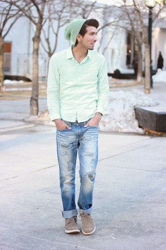 Green Beanie Outfits For Men: This combo of a mint long sleeve shirt and a green beanie is extremely easy to replicate and so comfortable to wear from dawn till dusk as well! Add grey suede desert boots to instantly up the classy factor of your getup.