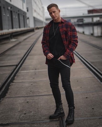 Black Leather Casual Boots Outfits For Men: For a casual look, pair a navy and red plaid flannel long sleeve shirt with black skinny jeans — these two items play beautifully together. Put a smarter spin on your ensemble by finishing with a pair of black leather casual boots.