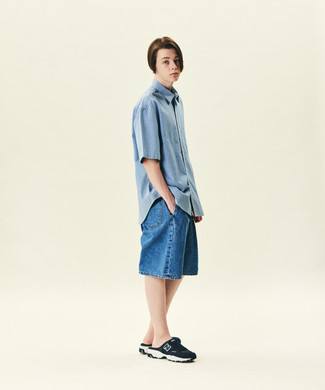 Blue Denim Shorts Outfits For Men: 
