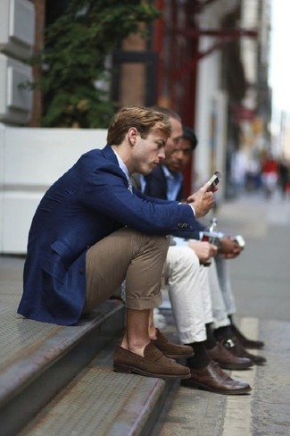 How To Wear a Navy Blazer With Brown Chinos | Men's Fashion