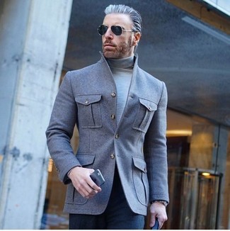 Grey Wool Shirt Jacket Outfits For Men: 