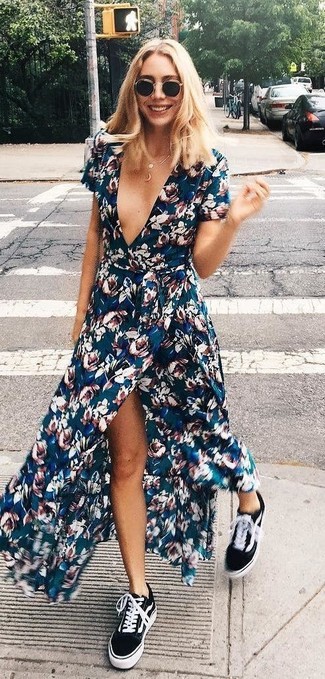 Floral Dress with Sneakers Outfits (19 ideas & outfits) | Lookastic