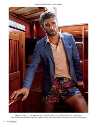 Navy Floral Shorts Outfits For Men: 