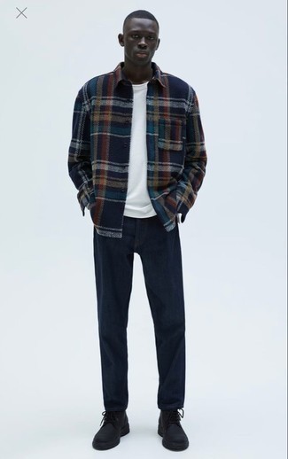 Casual Boots Outfits For Men: If you're looking for an off-duty but also dapper outfit, marry a navy plaid flannel long sleeve shirt with navy jeans. A pair of casual boots instantly ups the style factor of any getup.