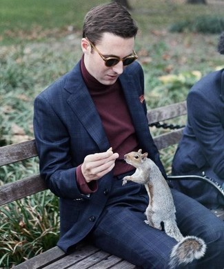 Burgundy Turtleneck Warm Weather Outfits For Men: For a casually neat ensemble, pair a burgundy turtleneck with a navy plaid suit — these items work really well together.